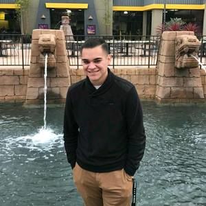 Meet your Posher, Ronal